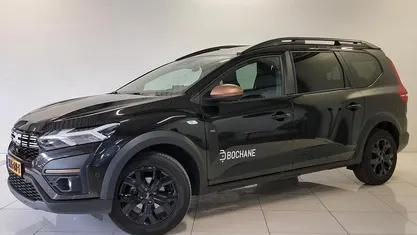 Zwart Occasion 2025 Dacia Jogger Extreme MPV | € 24.595 (Eerlijke prijs)