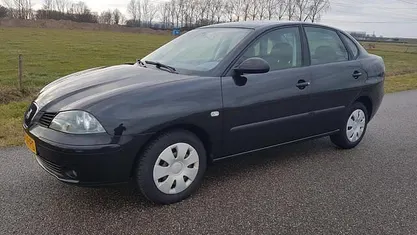 Occasion Seat Cordoba 101 PK (74 kW) 2003 Zwart Sedan