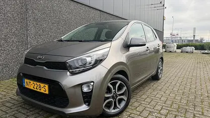 Occasion Kia Picanto First Edition 67 PK (49 kW) 2017 Grijs Hatchback