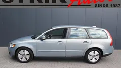 Blauw Gebruikt 2009 Volvo V50 Stationwagen | € 2.889 (Eerlijke prijs)