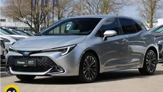 Grijs Gebruikt 2024 Toyota Corolla Hybrid Hatchback | € 27.945 (Super prijs)