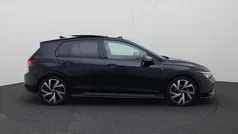 Gebruikt 2023 VW Golf VIII R-line Hatchback | € 34.440 (Eerlijke prijs)