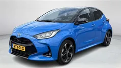 Blauw Gebruikt 2024 Toyota Yaris Hybrid Executive Hatchback | € 28.350 (Eerlijke prijs)