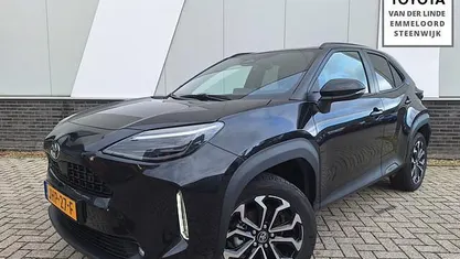 Gebruikt 2025 Toyota Yaris Cross SUV | € 32.249 (Eerlijke prijs)