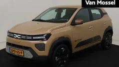 Bruin Nieuw 2024 Dacia Spring Extreme Hatchback | € 18.440 (Eerlijke prijs)