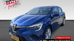 Blauw, metallic lak Gebruikt 2021 Renault Clio V Zen Hatchback | € 13.430 (Eerlijke prijs)
