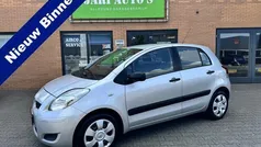 Grijs Gebruikt 2009 Toyota Yaris Hatchback | € 3.499 (Goede deal)