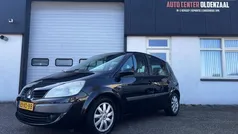 Gebruikt 2007 Renault Scénic II Business MPV | € 1.799 (Eerlijke prijs)