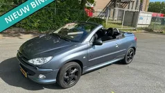 Grijs, metallic lak Gebruikt 2006 Peugeot 206 CC Cabriolet | € 1.999 (Eerlijke prijs)