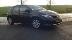 Grijs Gebruikt 2013 Toyota Auris Comfort Hatchback | € 9.750 (Goede deal)