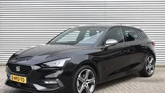 Zwart Gebruikt 2023 Seat Leon Business Hatchback | € 23.835 (Eerlijke prijs)