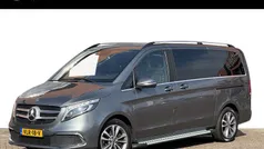 Grijs Gebruikt 2021 Mercedes V300 Avantgarde MPV | € 36.950 (Super prijs)