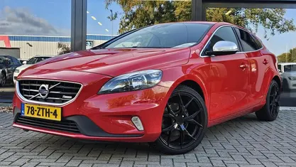 Occasion Volvo V40 R-Design 180 PK (132 kW) 2013 Rood Stationwagen