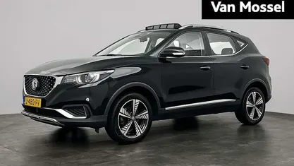 Occasion MG ZS Luxury 105 kW (143 PK) 2020 Zwart Sedan