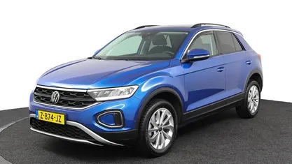 Gebruikt 2024 VW T-Roc Edition SUV | € 31.995 (Eerlijke prijs)