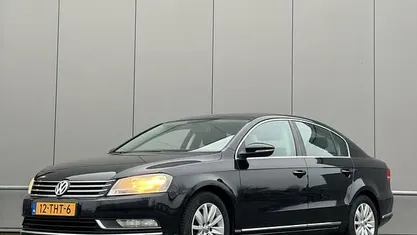 Zwart Occasion 2012 VW Passat Sedan | € 5.750 (Eerlijke prijs)