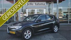 Zwart Gebruikt 2017 Alfa Romeo Stelvio Veloce SUV | € 26.745 (Eerlijke prijs)