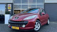 Rood Gebruikt 2008 Peugeot 207 Hatchback | € 2.495 (Eerlijke prijs)