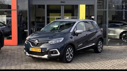 Twotone bleu marine / gris pl Occasion 2018 Renault Captur Intens SUV | € 11.900 (Eerlijke prijs)