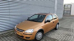 Geel Gebruikt 2005 Opel Corsa Hatchback | € 1.395 (Eerlijke prijs)