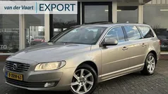 Grijs Gebruikt 2014 Volvo V70 Momentum Stationwagen | € 5.995 (Eerlijke prijs)