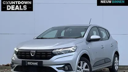 Grijs Gebruikt 2022 Dacia Sandero Comfort Hatchback | € 13.700 (Goede deal)