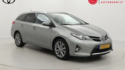 Grijs Occasion 2013 Toyota Auris Touring Sports Stationwagen | € 12.999 (Eerlijke prijs)
