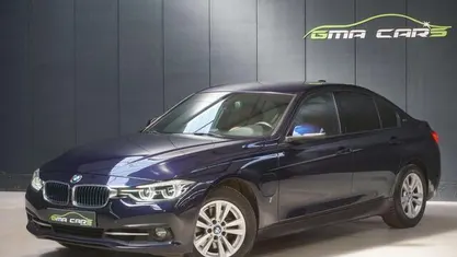 Blauw Gebruikt 2016 BMW 330 Sedan | € 16.999 (Goede deal)