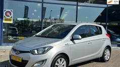 Grijs Gebruikt 2014 Hyundai i20 Hatchback | € 7.249 (Eerlijke prijs)