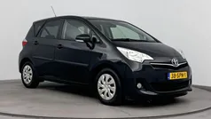 Gebruikt 2012 Toyota Verso-S MPV | € 9.499 (Eerlijke prijs)