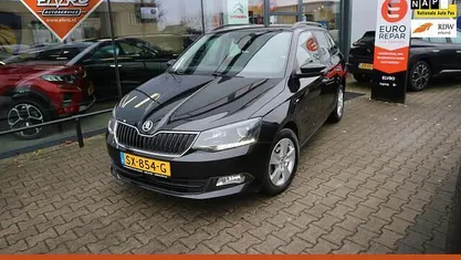 Zwart Occasion 2018 Skoda Fabia Clever Stationwagen | € 8.750 (Eerlijke prijs)