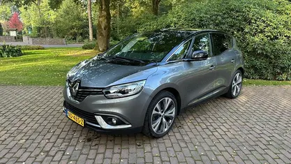 Gebruikt 2017 Renault Scénic IV Intens MPV | € 10.950 (Eerlijke prijs)