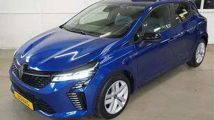 Occasion 2024 Renault Clio V Evolution Hatchback | € 16.850 (Goede deal)