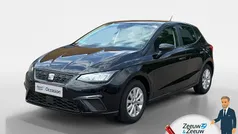 Midnight black Gebruikt 2023 Seat Ibiza Business Hatchback | € 17.695 (Eerlijke prijs)