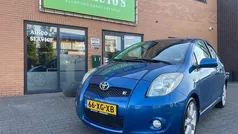 Blauw, metallic lak Gebruikt 2007 Toyota Yaris Hatchback | € 4.499 (Eerlijke prijs)