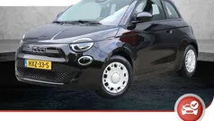 Zwart Gebruikt 2022 Fiat 500e Action Hatchback | € 14.425 (Eerlijke prijs)