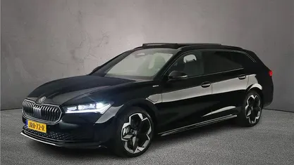 Occasion Skoda Superb Business Line 204 PK (150 kW) 2026 Stationwagen