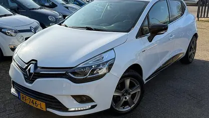 Occasion Renault Clio IV LIMITED 90 PK (66 kW) 2017 Hatchback