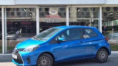 Blauw Gebruikt 2015 Toyota Yaris Hatchback | € 10.900 (Eerlijke prijs)