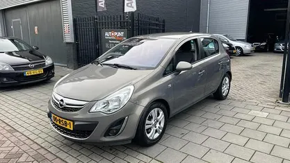 Occasion 2011 Opel Corsa Cosmo Hatchback | € 2.999 (Eerlijke prijs)