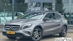 Grijs, metallic lak Gebruikt 2015 Mercedes GLA200 Ambition SUV | € 18.950 (Eerlijke prijs)