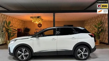 Wit Gebruikt 2018 Peugeot 3008 GT-line SUV | € 20.985 (Goede deal)