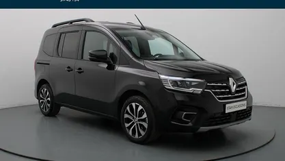 Gebruikt 2024 Renault Kangoo Techno MPV | € 35.790 (Eerlijke prijs)