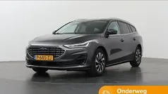 Grijs Gebruikt 2022 Ford Focus Style Stationwagen | € 21.940 (Eerlijke prijs)