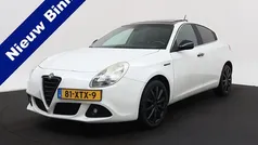 Gebruikt 2012 Alfa Romeo Giulietta Distinctive Hatchback | € 7.950 (Eerlijke prijs)