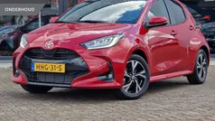 Rood Gebruikt 2025 Toyota Yaris Hybrid Edition Hatchback | € 26.950 (Eerlijke prijs)