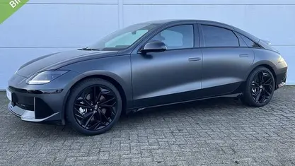 Nocturne grey metallic/nocturne grey matt metallic (t9m) Nieuw 2026 Hyundai Ioniq 6 Sedan | € 46.590 (Eerlijke prijs)