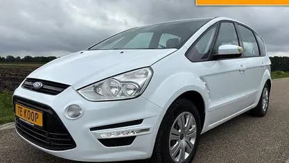 Wit, andere lak Gebruikt 2012 Ford S-MAX S MPV | € 10.250 (Goede deal)