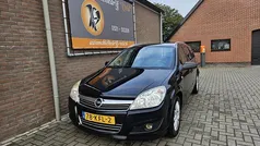 Zwart Gebruikt 2009 Opel Astra Stationwagen | € 1.545 (Goede deal)