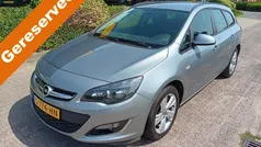 Grijs Gebruikt 2013 Opel Astra Design Edition Stationwagen | € 6.950 (Eerlijke prijs)